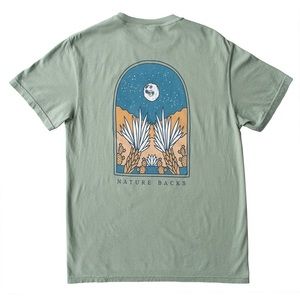 Nature Backs Short Sleeve Tee in Agave